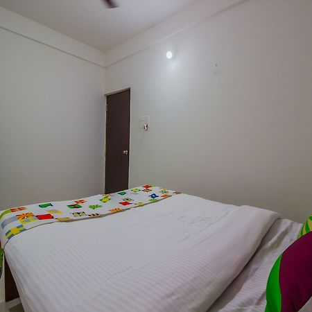 Oyo 12872 Home 1Bhk Siolim Exterior photo